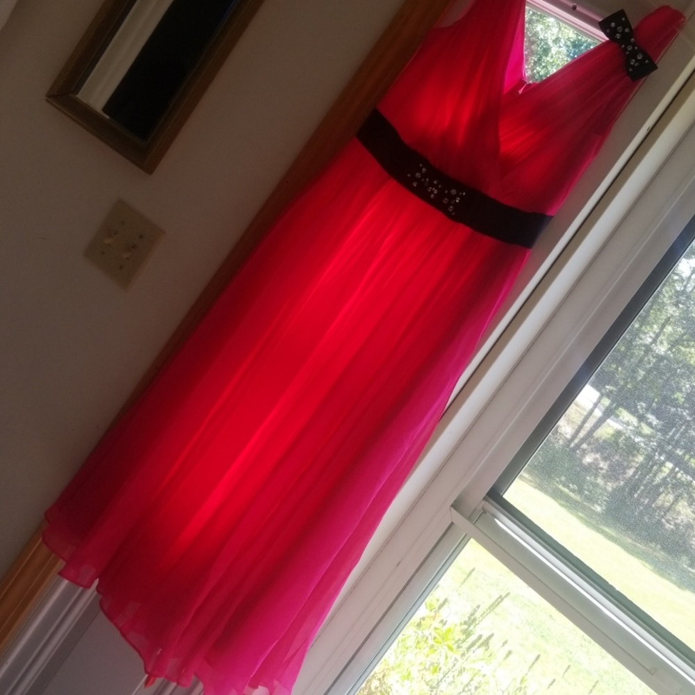 Kate Spade embellished bow dress - Picture 4 of 6